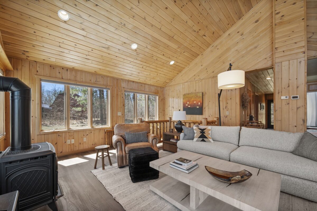 29316 Pardun Road, Danbury, WI — photo 7