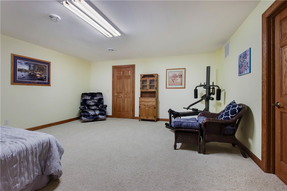 Residential at 3014 Putnam Glen, Eau Claire, WI 54701 — photo 5