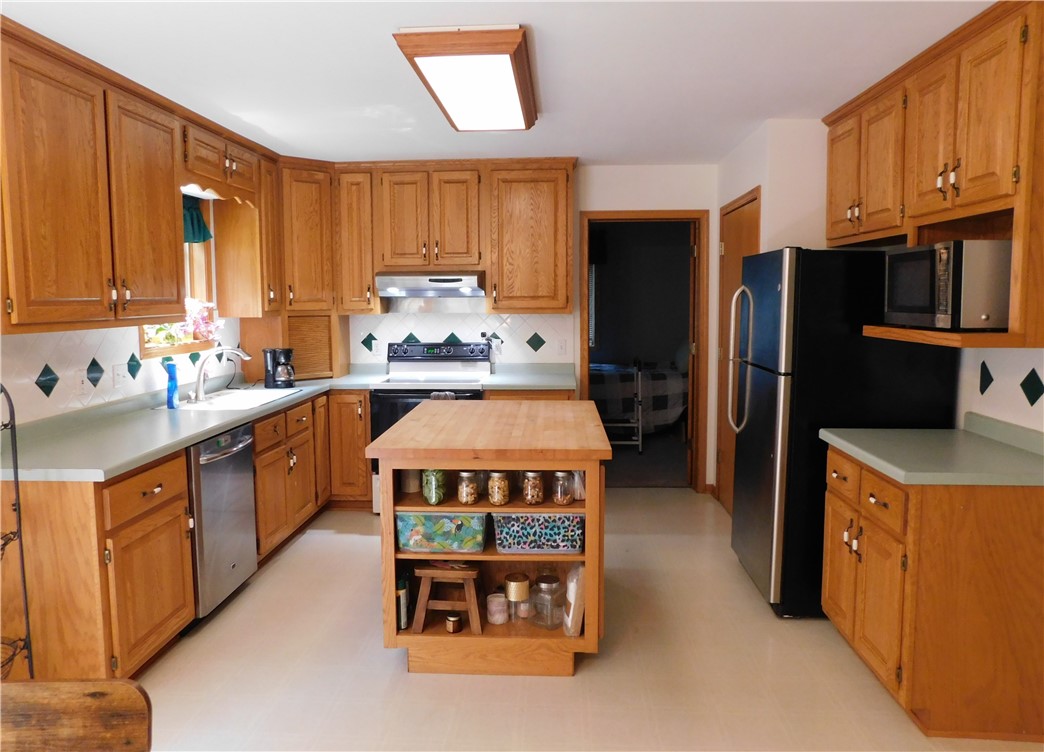 Residential at 30160 273rd Street, Holcombe, WI 54745 — photo 15