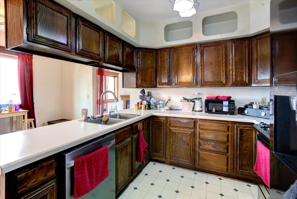 302 E Main Street E, Durand, WI — photo 14