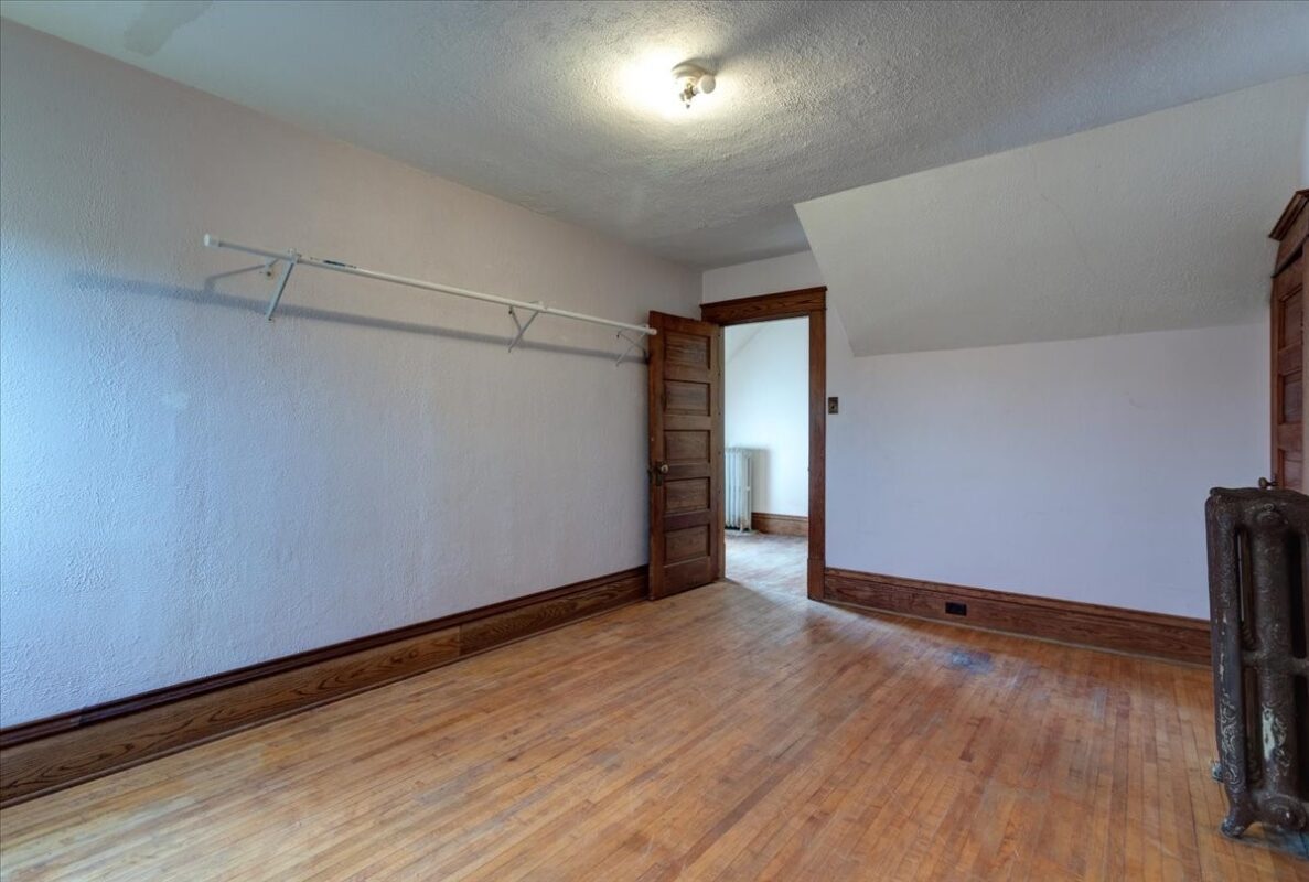 302 E Main Street E, Durand, WI — photo 20
