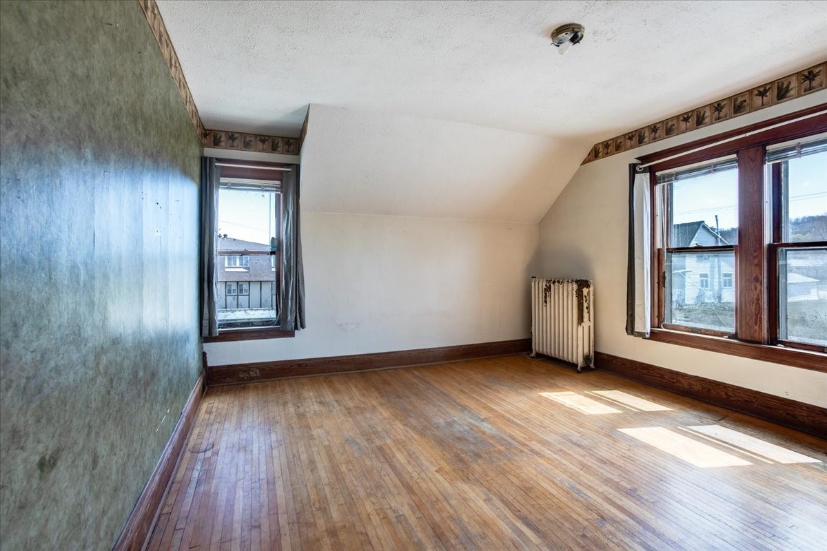 302 E Main Street E, Durand, WI — photo 22