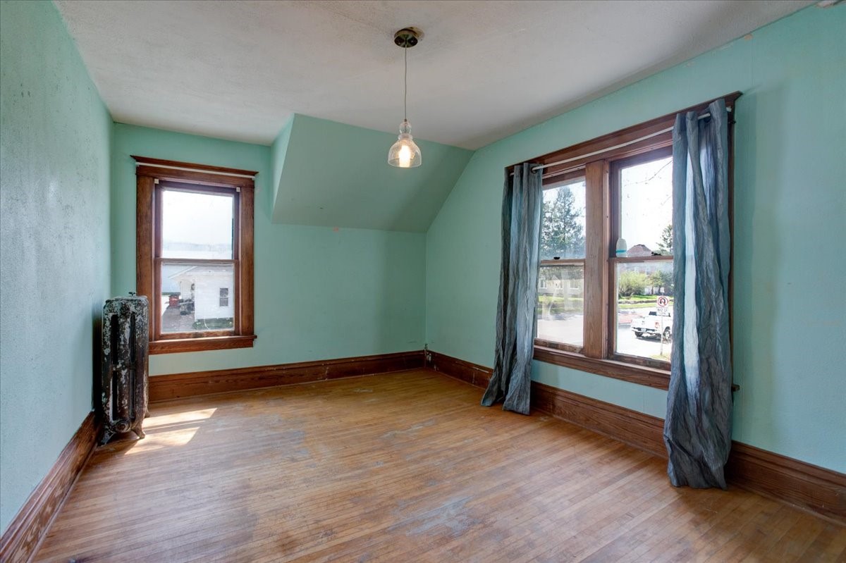 302 E Main Street E, Durand, WI — photo 27