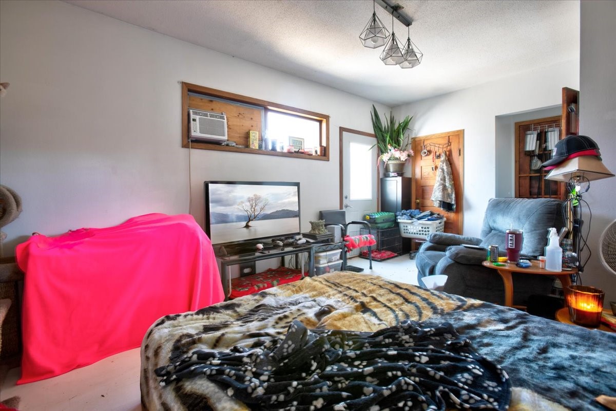 302 E Main Street E, Durand, WI — photo 35