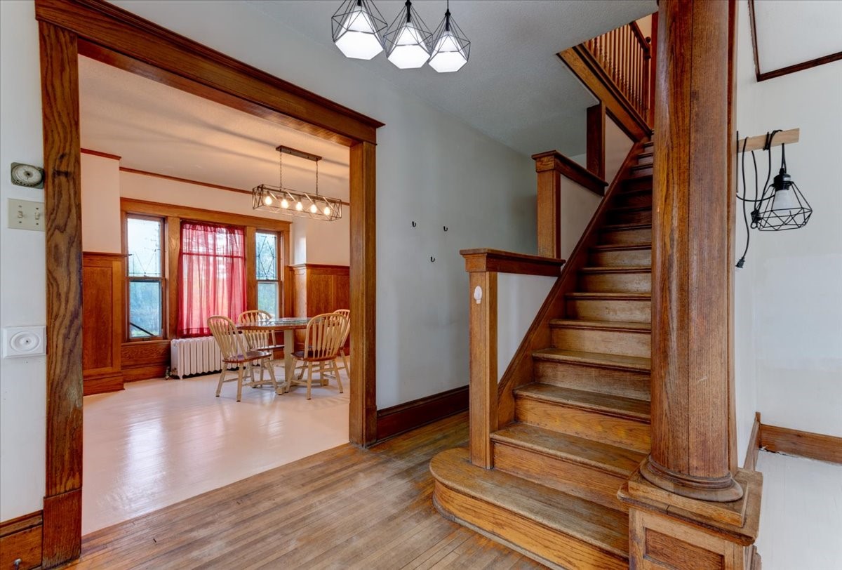 302 E Main Street E, Durand, WI — photo 6