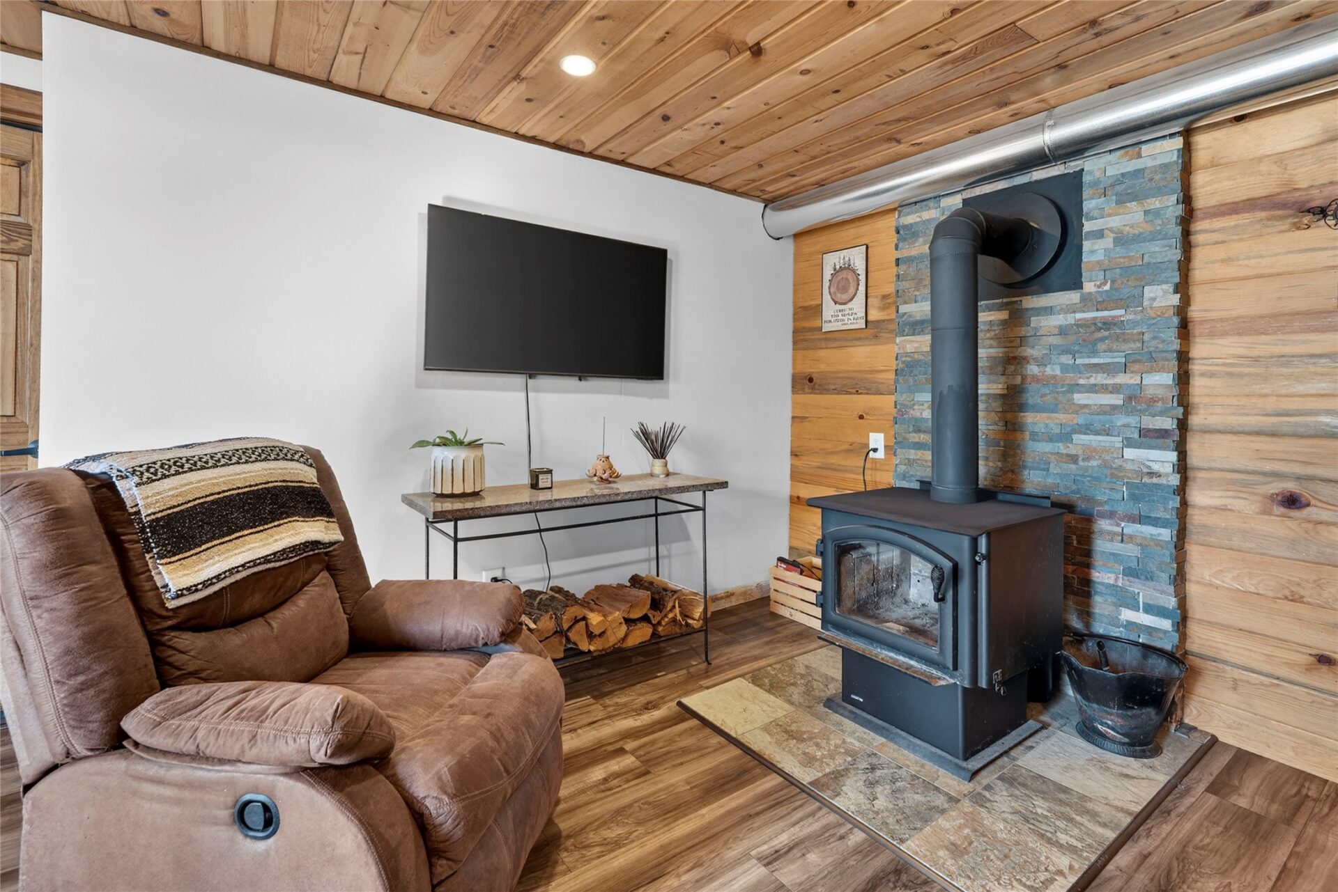 Residential at 30276 Nicaboyne Lake Road, Danbury, WI 54830 — photo 4