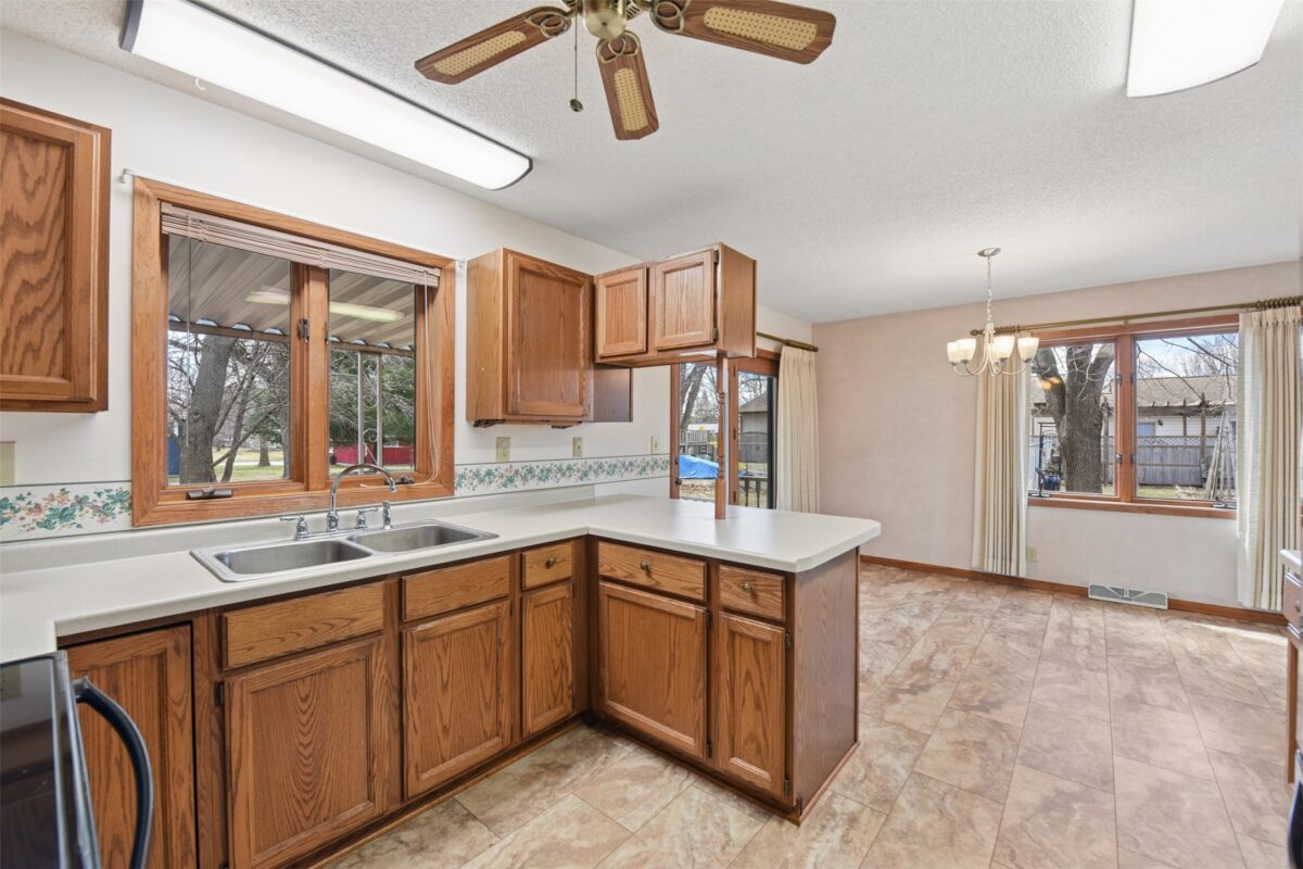 304 Spruce Drive, Woodville, WI — photo 7