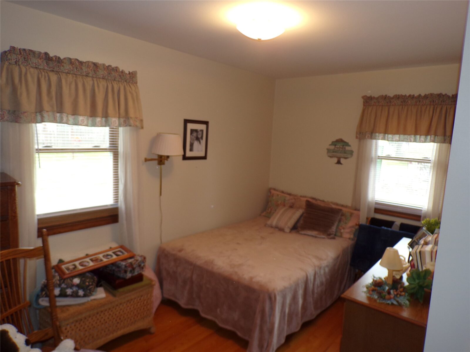 3045 Wedgewood Avenue Eau Claire WI 54703 — photo 10