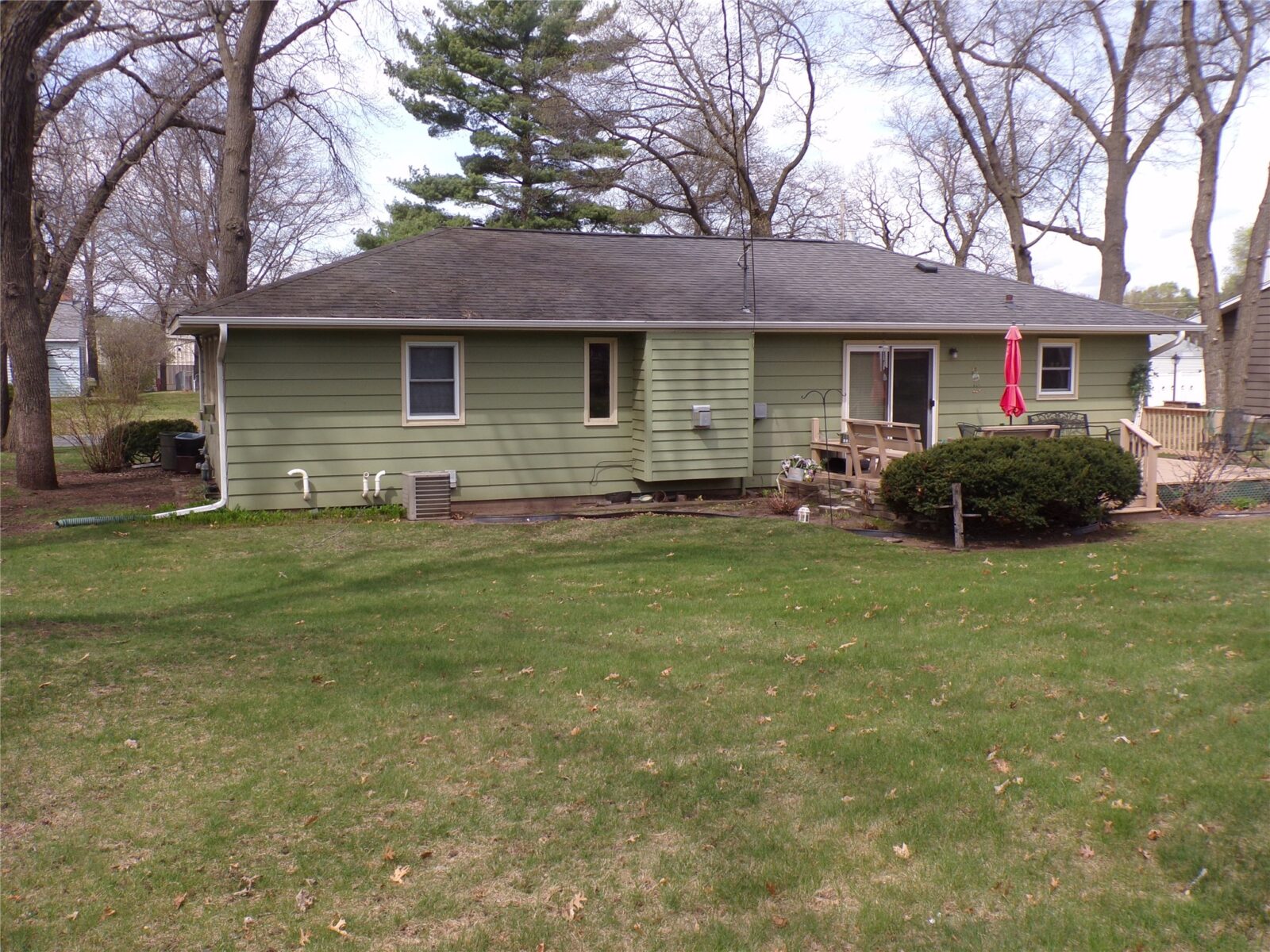 3045 Wedgewood Avenue Eau Claire WI 54703 — photo 3