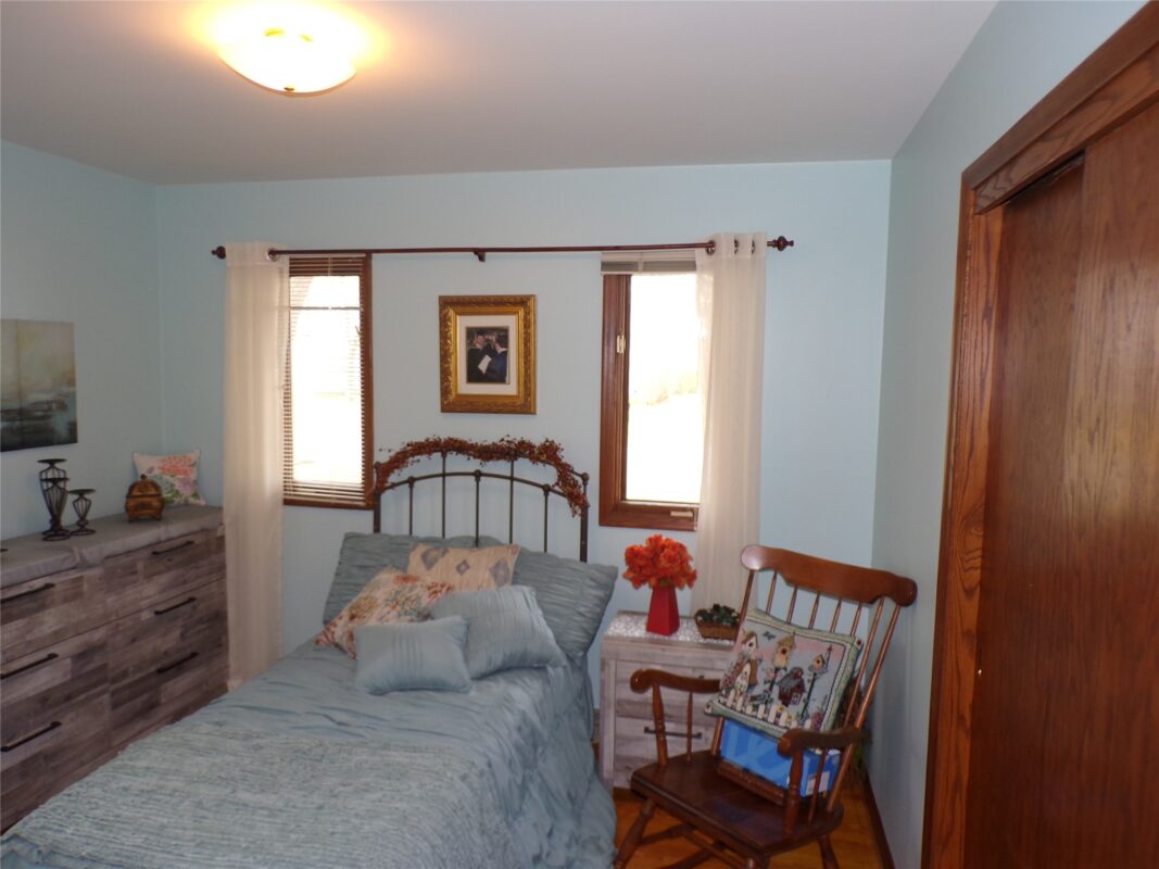 3045 Wedgewood Avenue Eau Claire WI 54703 — photo 9