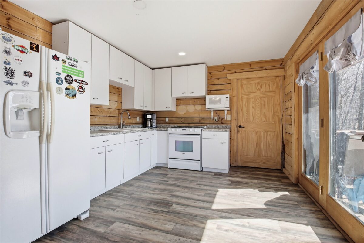 3061 N Forest Road, Birchwood, WI — photo 10
