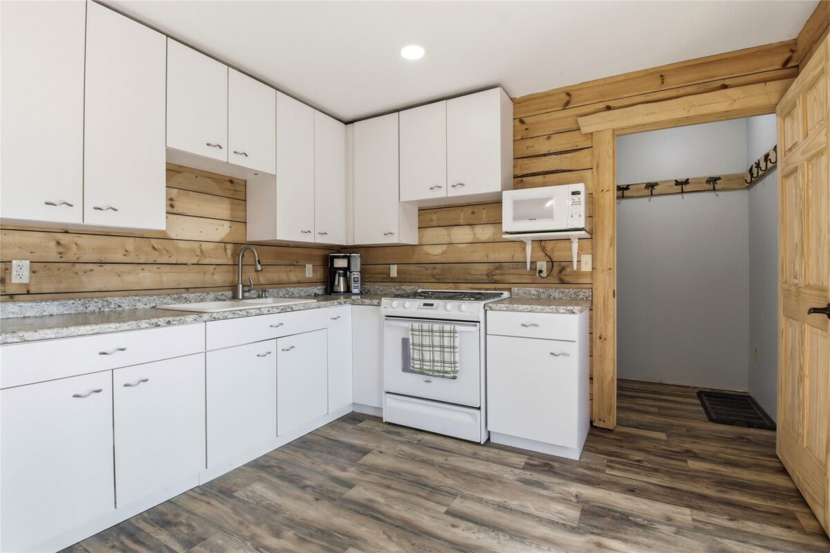 3061 N Forest Road, Birchwood, WI — photo 8