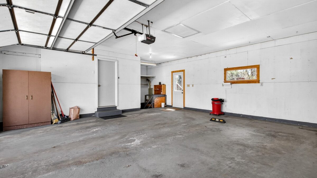 Residential at 3065 Davis Drive, Eau Claire, WI 54701 — photo 26