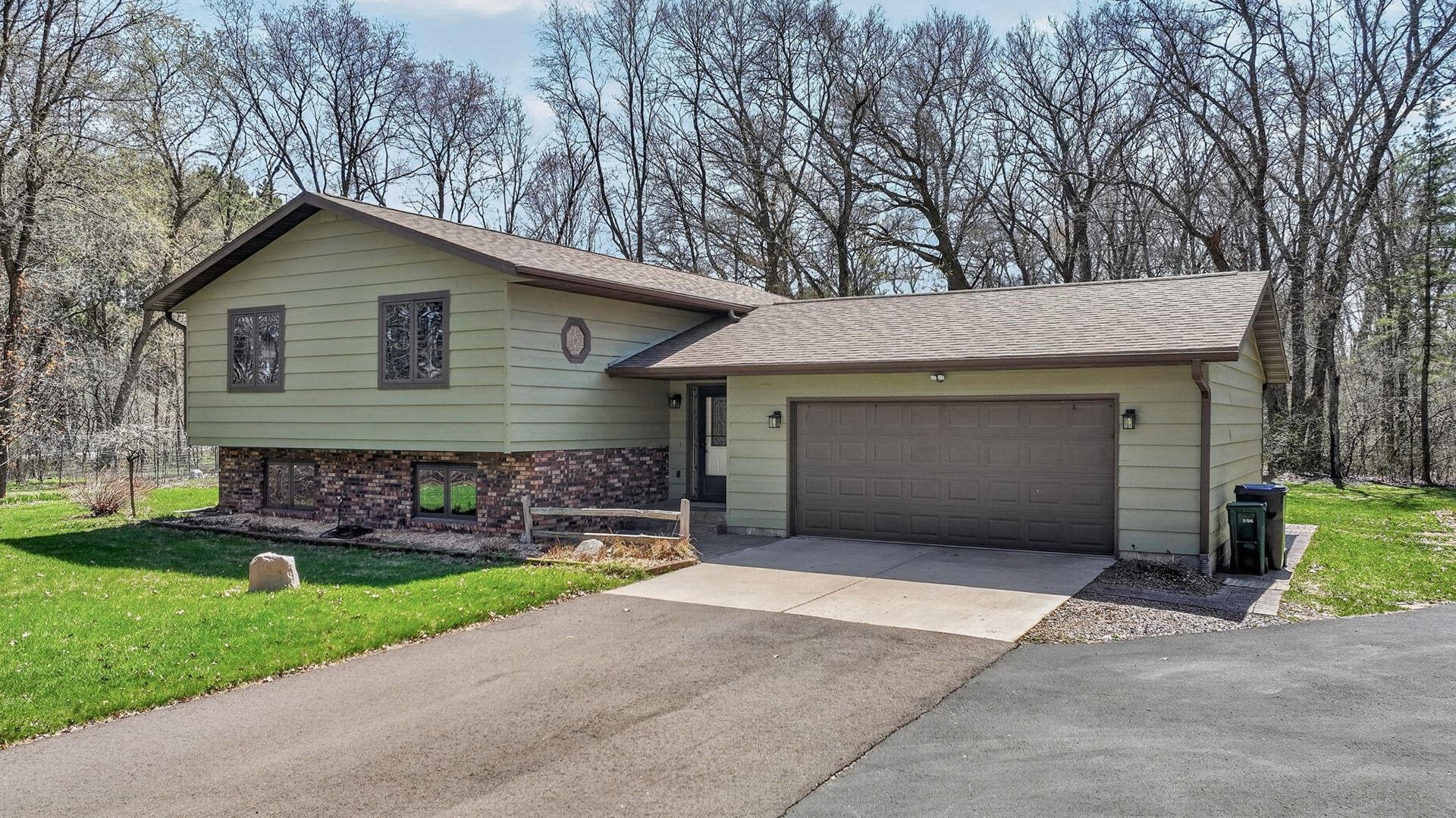 Residential at 3065 Davis Drive, Eau Claire, WI 54701 — photo 27