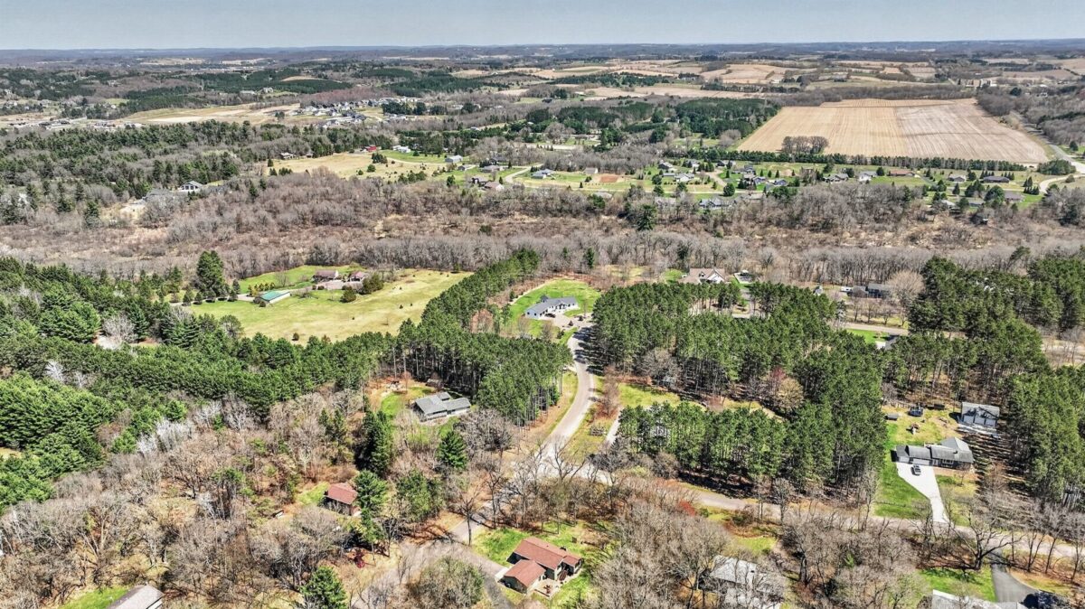 Residential at 3065 Davis Drive, Eau Claire, WI 54701 — photo 34