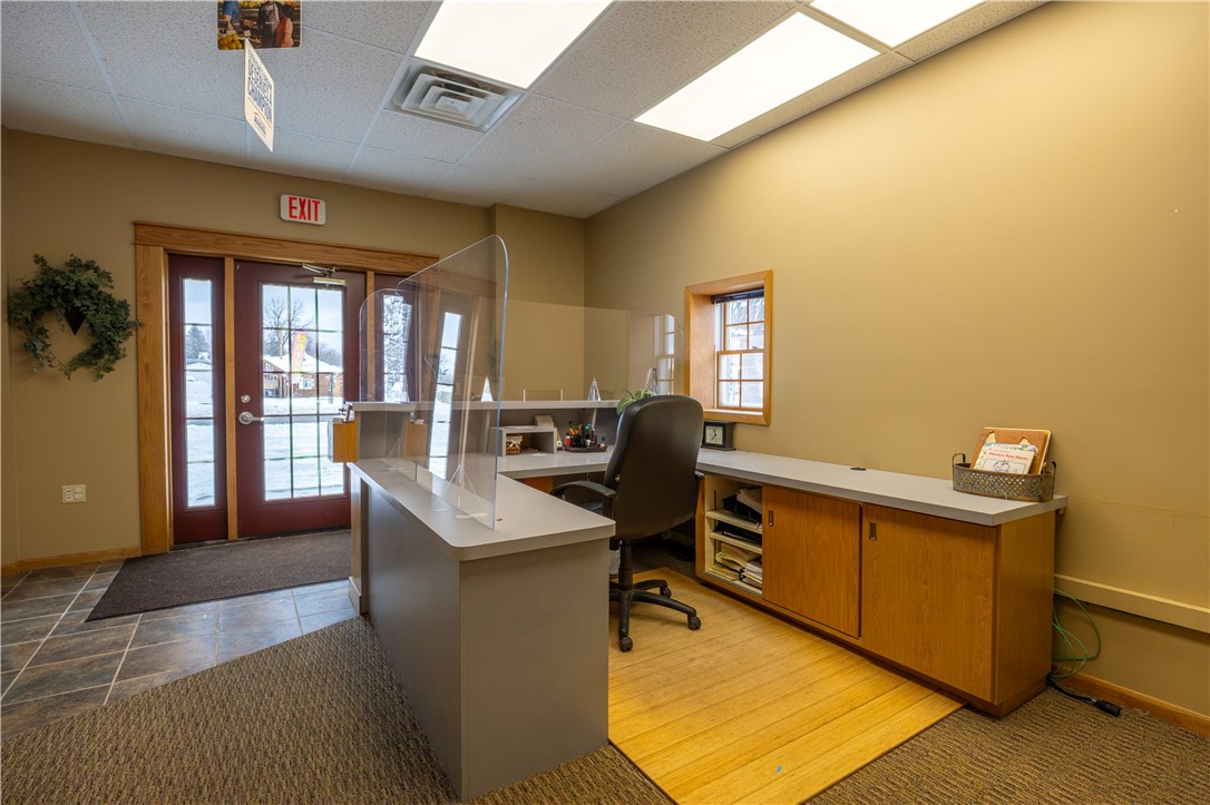 310 W 9th Street N, Ladysmith, WI — photo 2