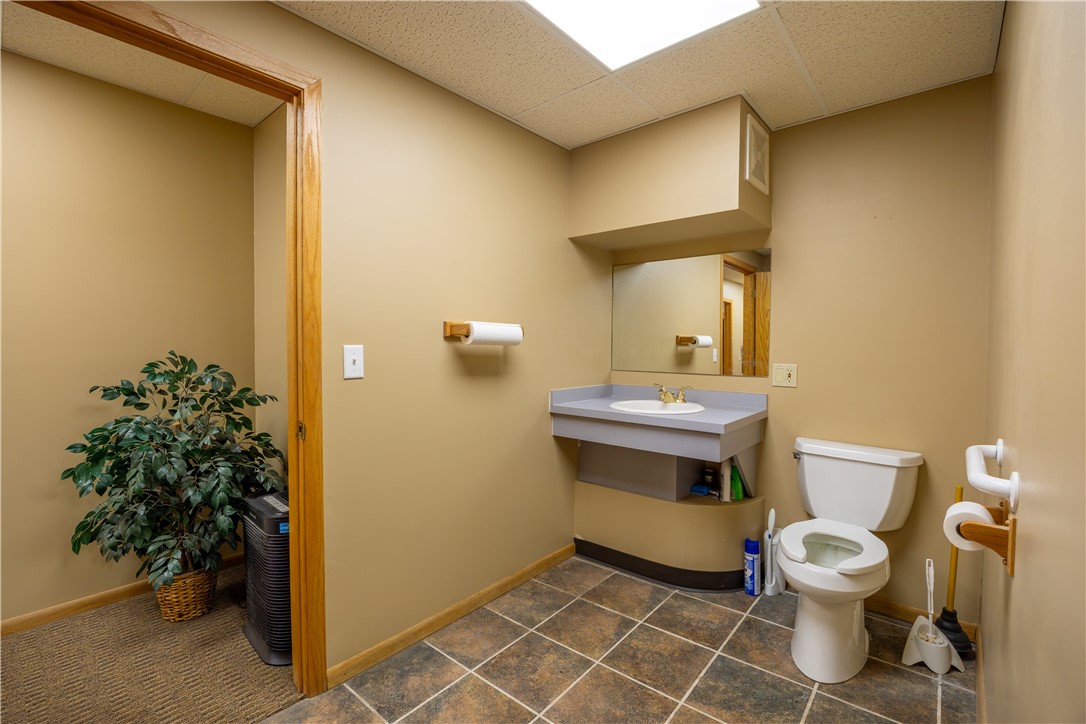 310 W 9th Street N, Ladysmith, WI — photo 8