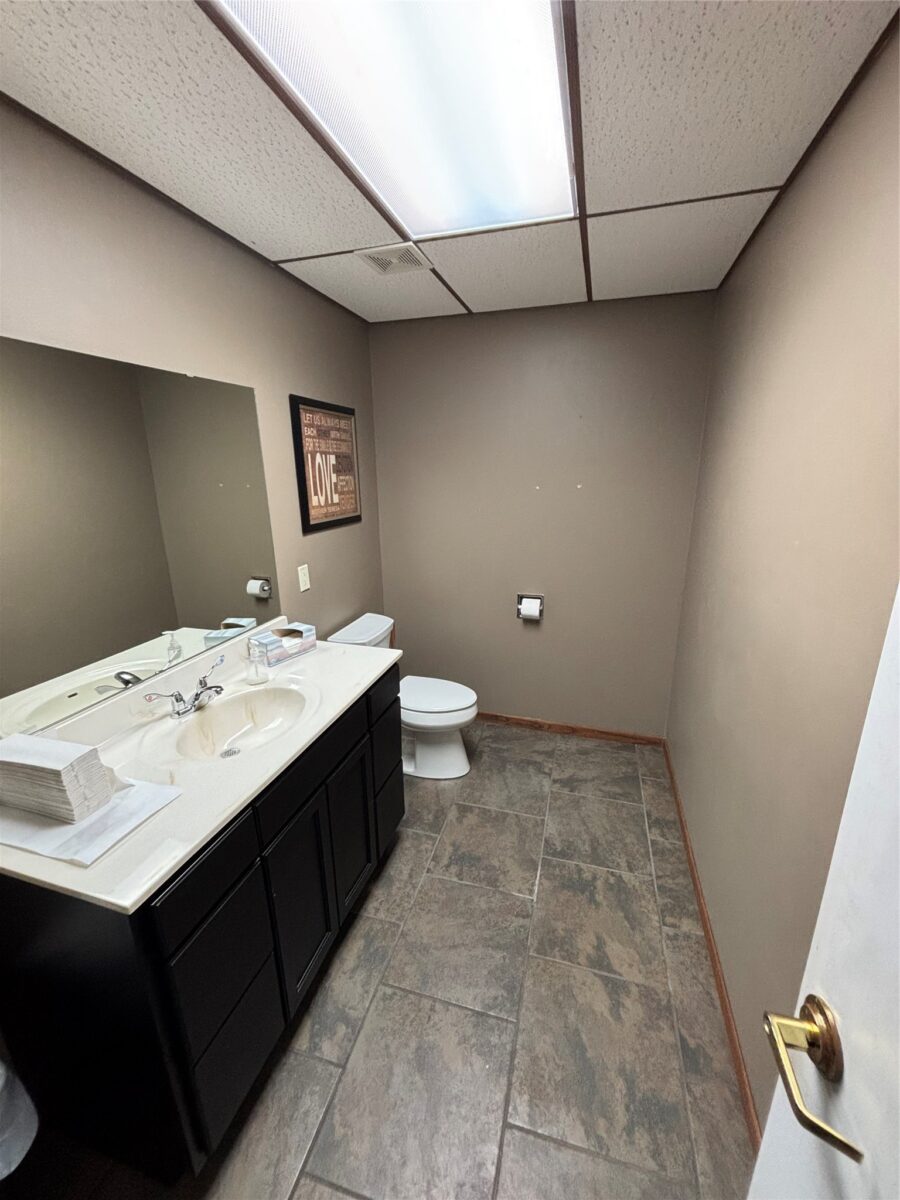 3115 Oak Knoll Eau Claire WI 54701 — photo 7