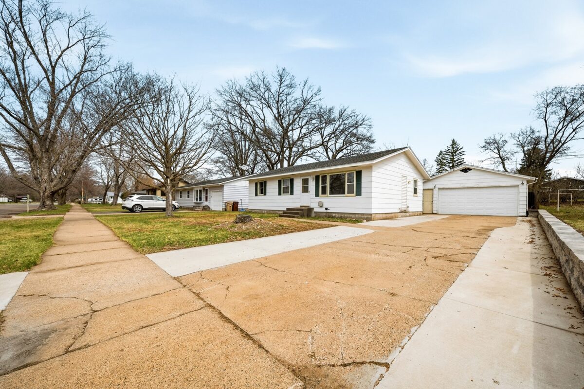 Residential at 3145 Saturn Avenue, Eau Claire, WI 54703 — photo 7