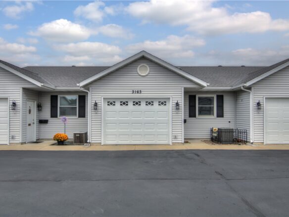 3163 Craig Road, Eau Claire, WI