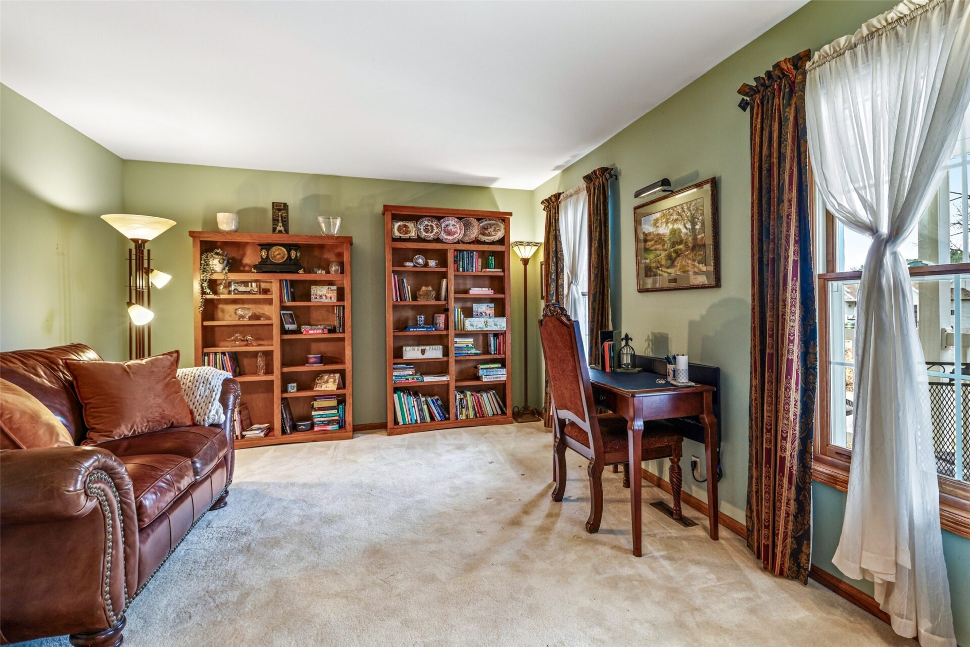 Residential at 318 Paris Place, Eau Claire, WI 54703 — photo 3