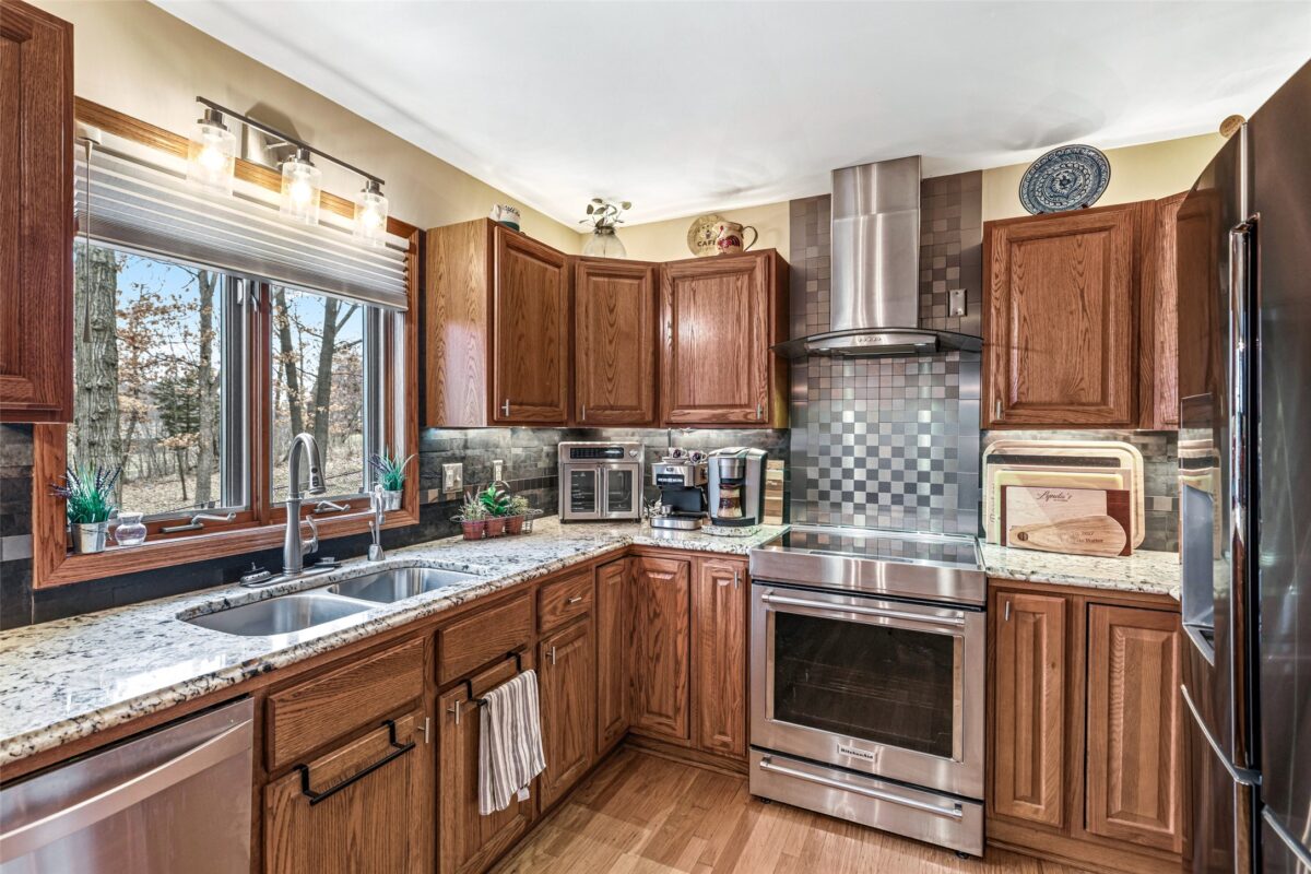 Residential at 318 Paris Place, Eau Claire, WI 54703 — photo 5