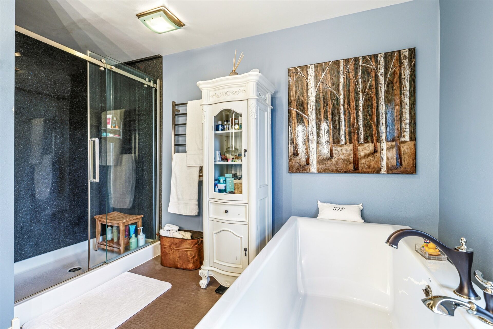 Residential at 318 Paris Place, Eau Claire, WI 54703 — photo 8