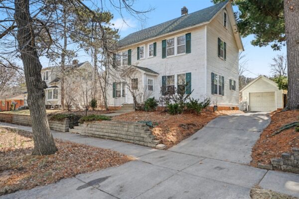 Residential at 321 Roosevelt Avenue, Eau Claire, WI 54701 — photo 1