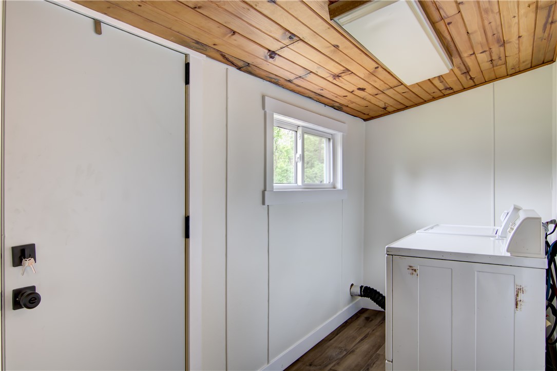 Residential at 324 Cobban Street, Chippewa Falls, WI 54729 — photo 15