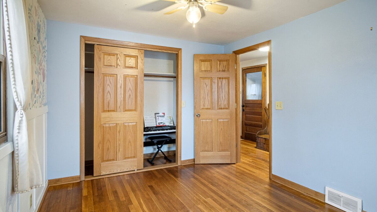 Residential at 328 3rd Avenue, Chippewa Falls, WI 54729 — photo 3