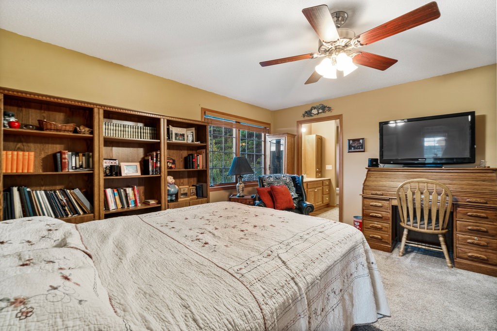 Residential at 328 Nordveien Drive, Boyceville, WI 54725 — photo 12