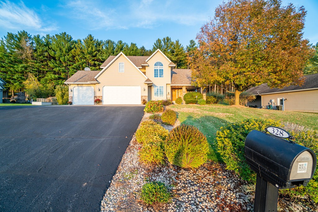 Residential at 328 Nordveien Drive, Boyceville, WI 54725 — photo 32