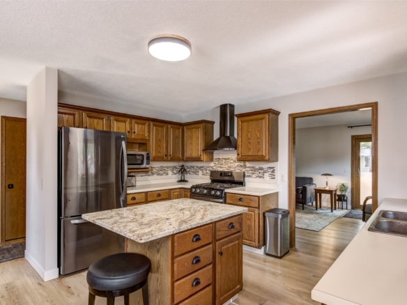 Residentialhouse for sale picture with an address of  3305 Nimitz Street in Eau Claire and a list price of 419900