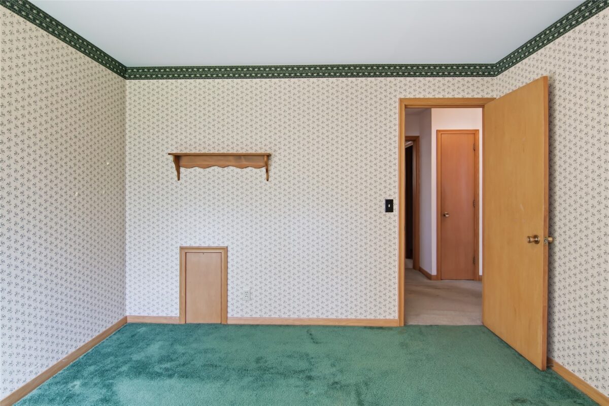 3333 Halsey Street, Eau Claire, WI