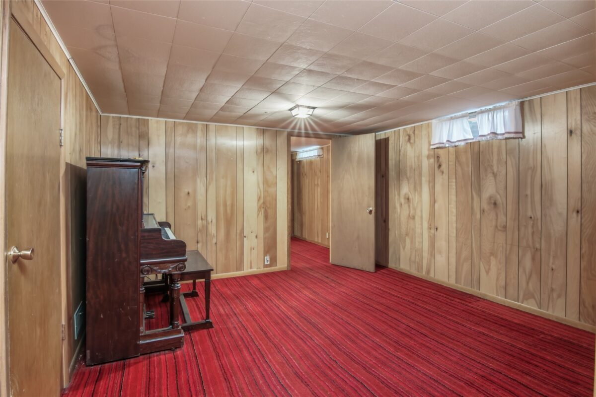 3333 Halsey Street, Eau Claire, WI