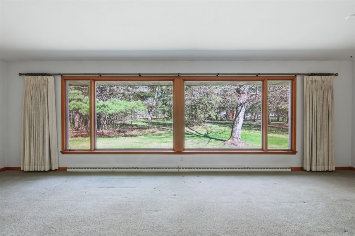 3333 Halsey Street, Eau Claire, WI