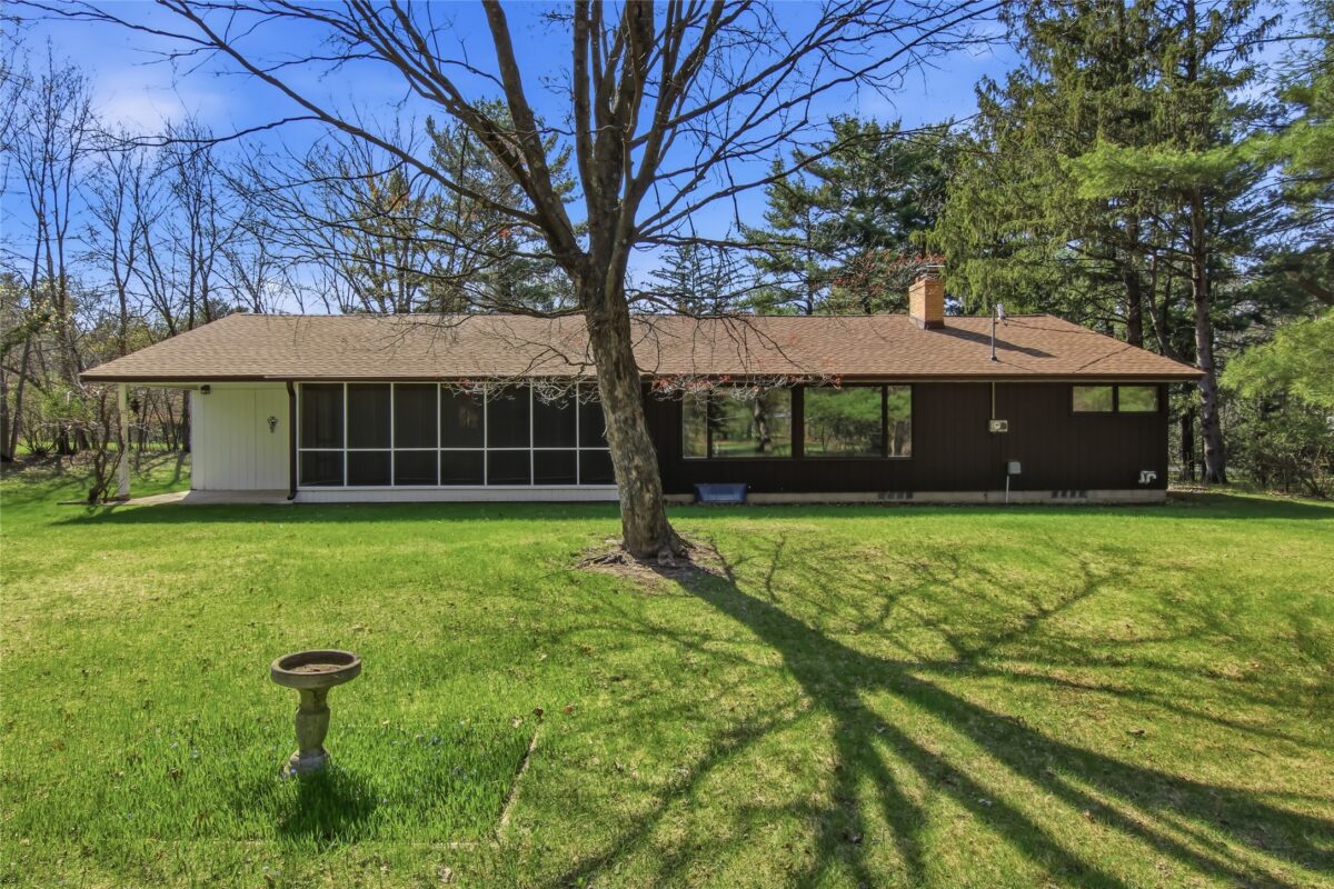 3333 Halsey Street, Eau Claire, WI