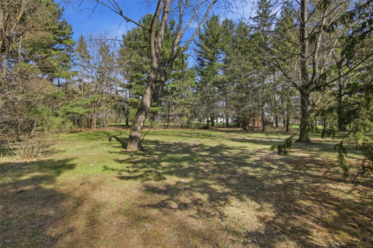3333 Halsey Street, Eau Claire, WI