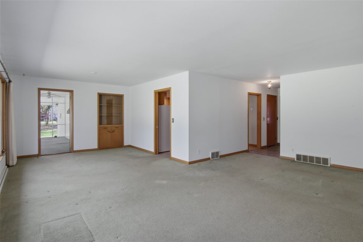 3333 Halsey Street, Eau Claire, WI