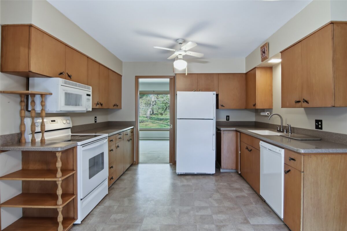 3333 Halsey Street, Eau Claire, WI