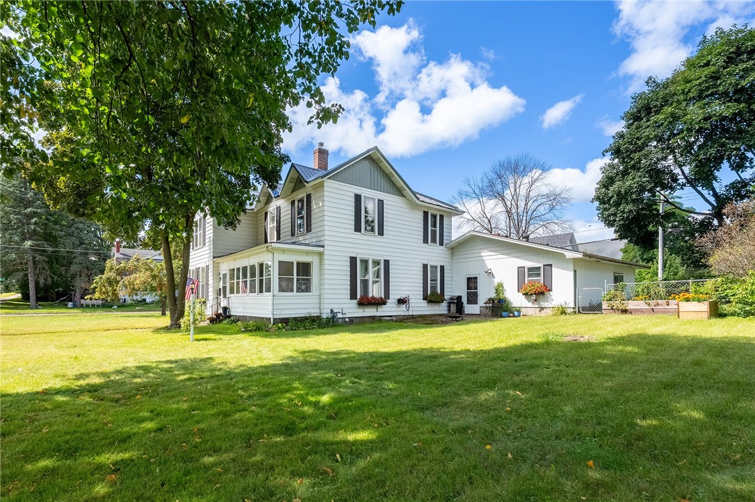 Residential at 334 Grand Avenue, Chippewa Falls, WI 54729 — photo 26