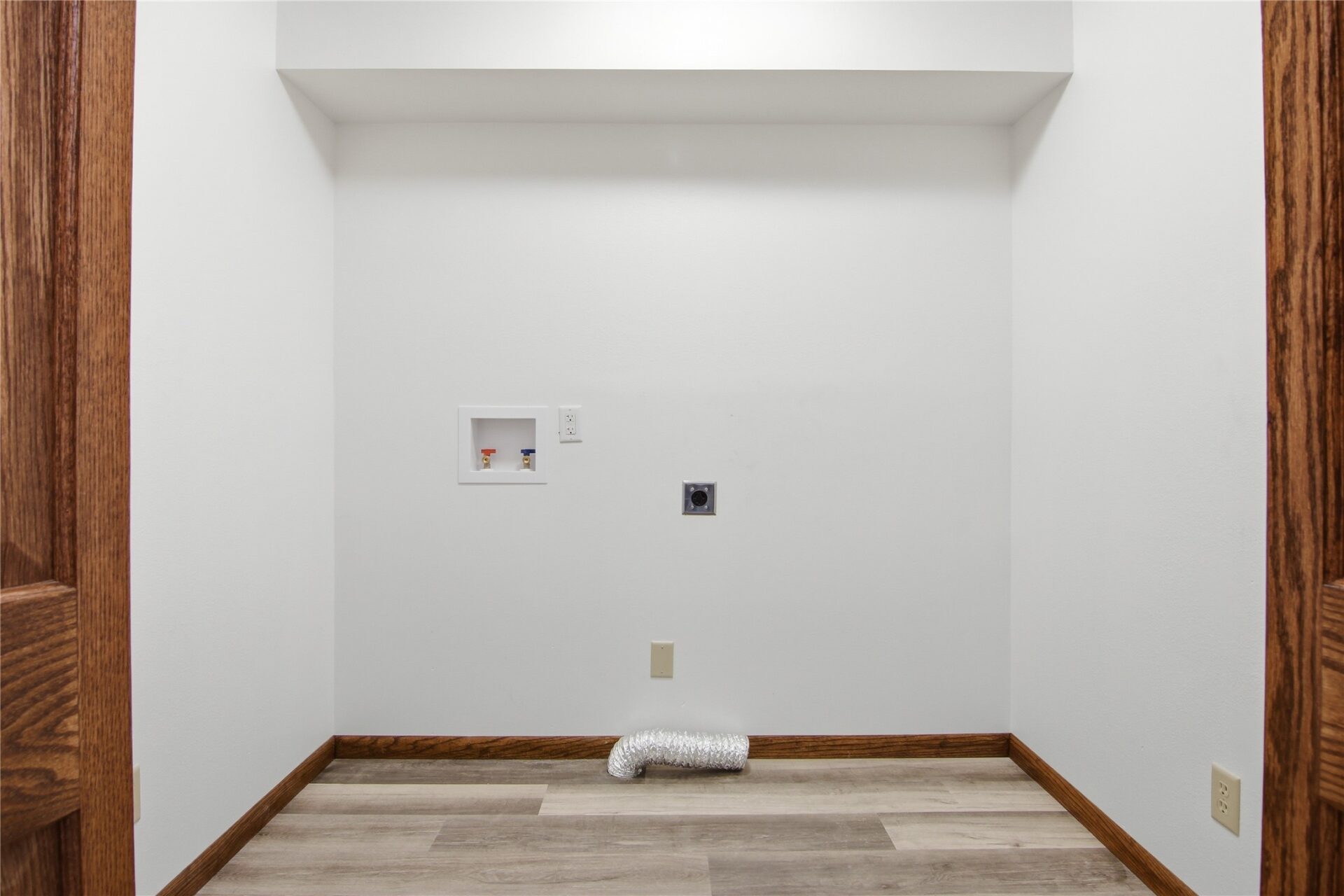 Residential at 3411 Ridgeway Drive, Eau Claire, WI 54701 — photo 6