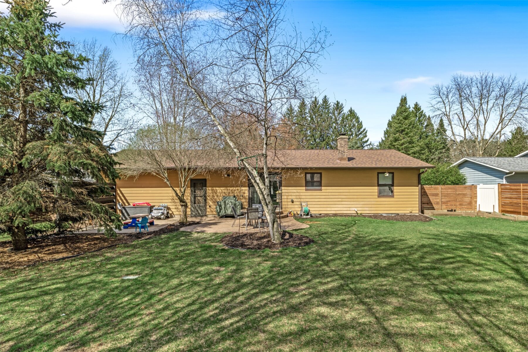 3445 Nimitz St, Eau Claire, WI — photo 4