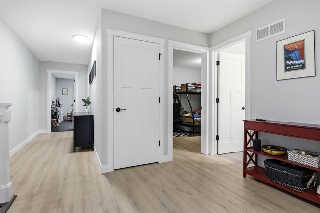 3503-Country-Club-Altoona-WI-54720-8