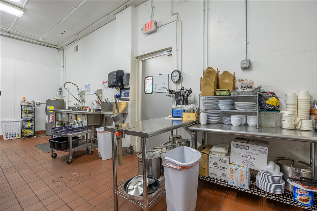 36 W Marshall Street, Rice Lake, WI — photo 16