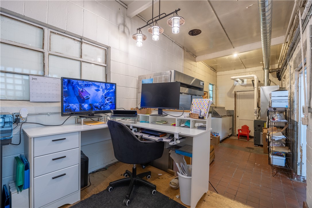 36 W Marshall Street, Rice Lake, WI — photo 24