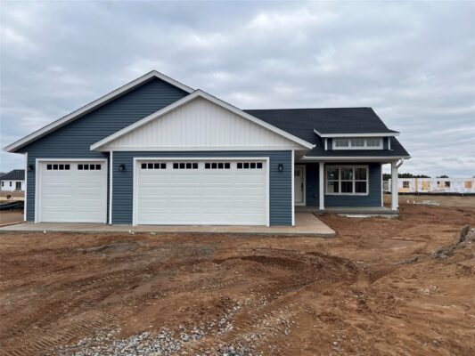 3650 114th Street Chippewa Falls WI 54729 — photo 1