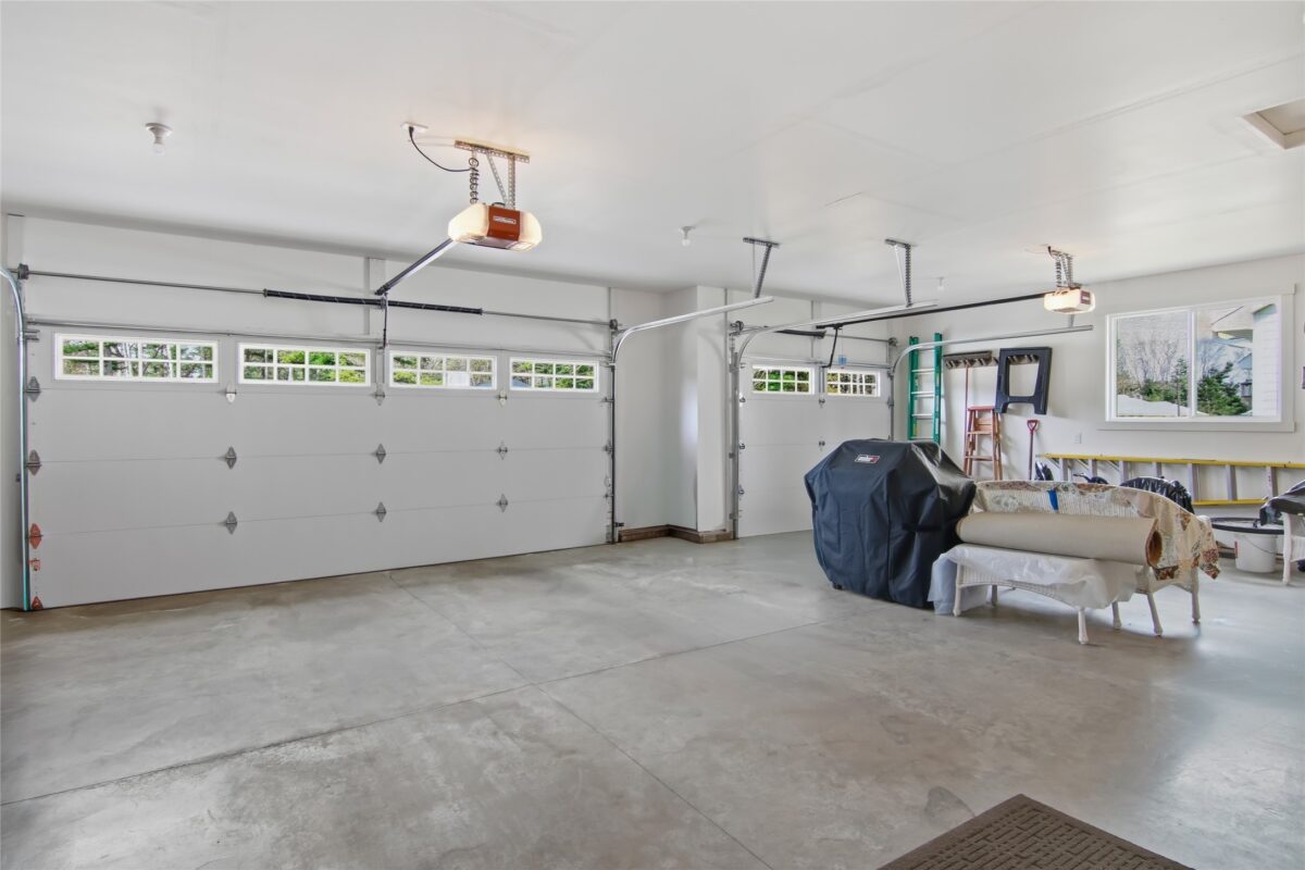 Residential at 3729 Crest Ridge Court, Eau Claire, WI 54701 — photo 7