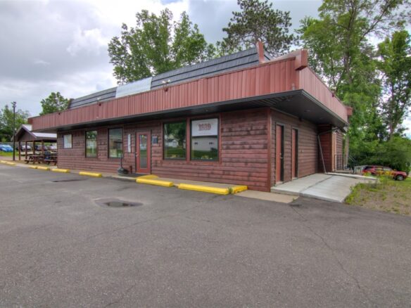 CommercialSalehouse for sale picture with an address of  401 Bridge Street in Cornell and a list price of 228000