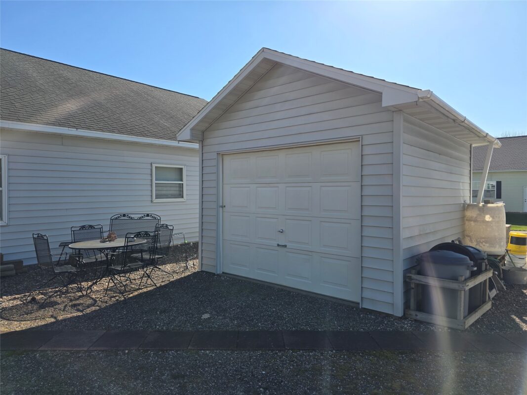 406 W Dell Street New Auburn WI 54757 — photo 4